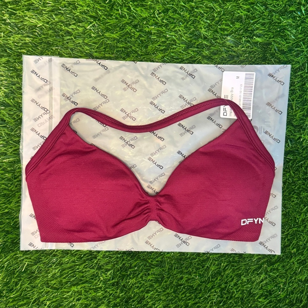 Dfyne impact strappy bra winter berry medium